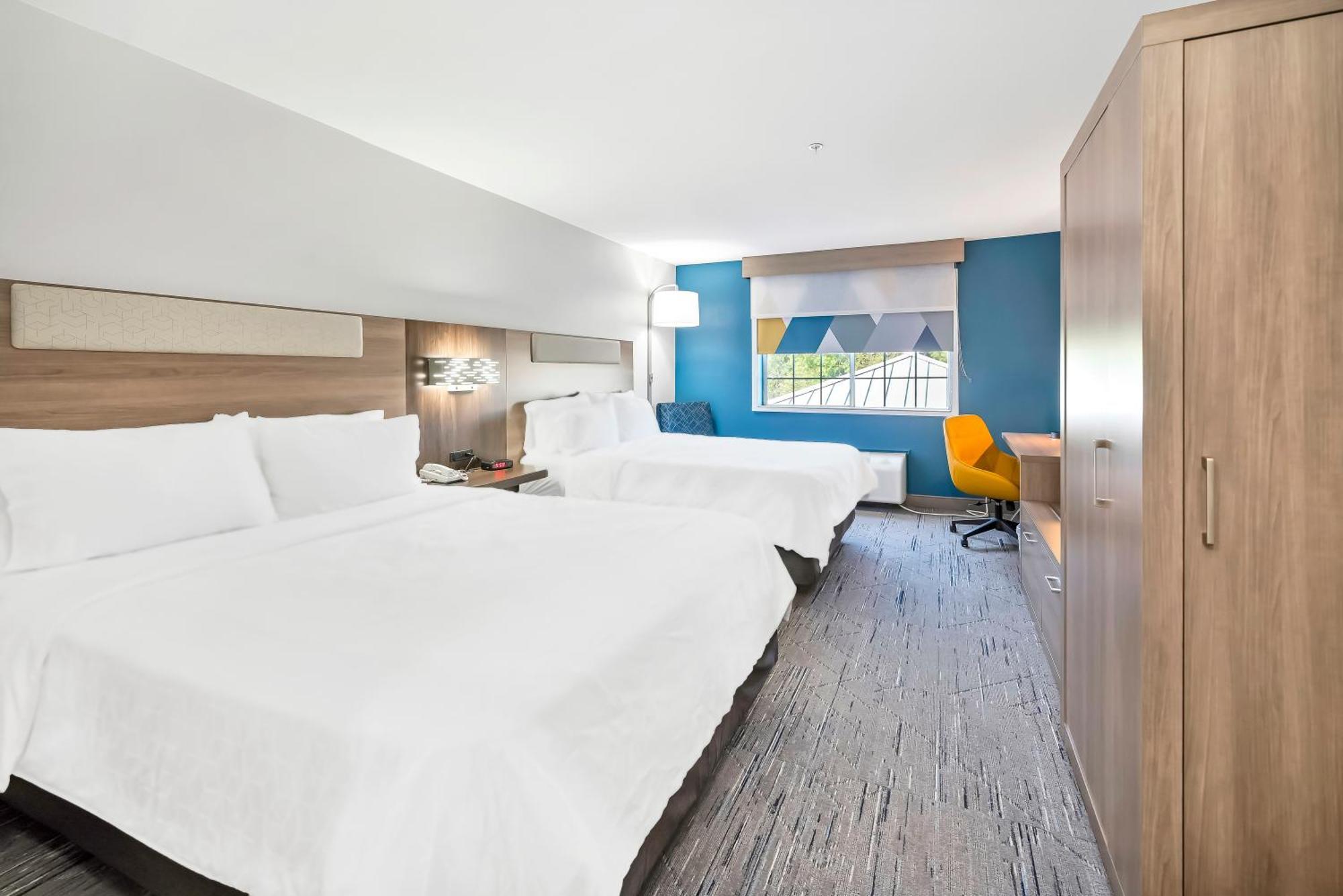 Holiday Inn Express Palestine By Ihg Екстер'єр фото